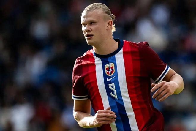 首秀9.7分+传射建功！塞梅尼奥补锋线短板，曼城冲冠更稳了？