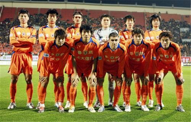 真实回顾！湖人惜败雄鹿，东契奇向联盟坦白，詹姆斯一席话令人尴尬难安