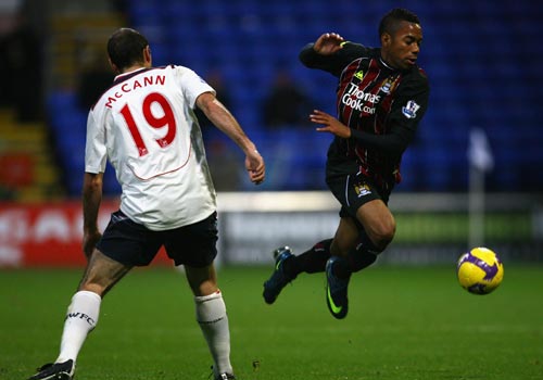 触目惊心！浓眉累计至少遭遇285次伤病 名记称复查或在新球队进行