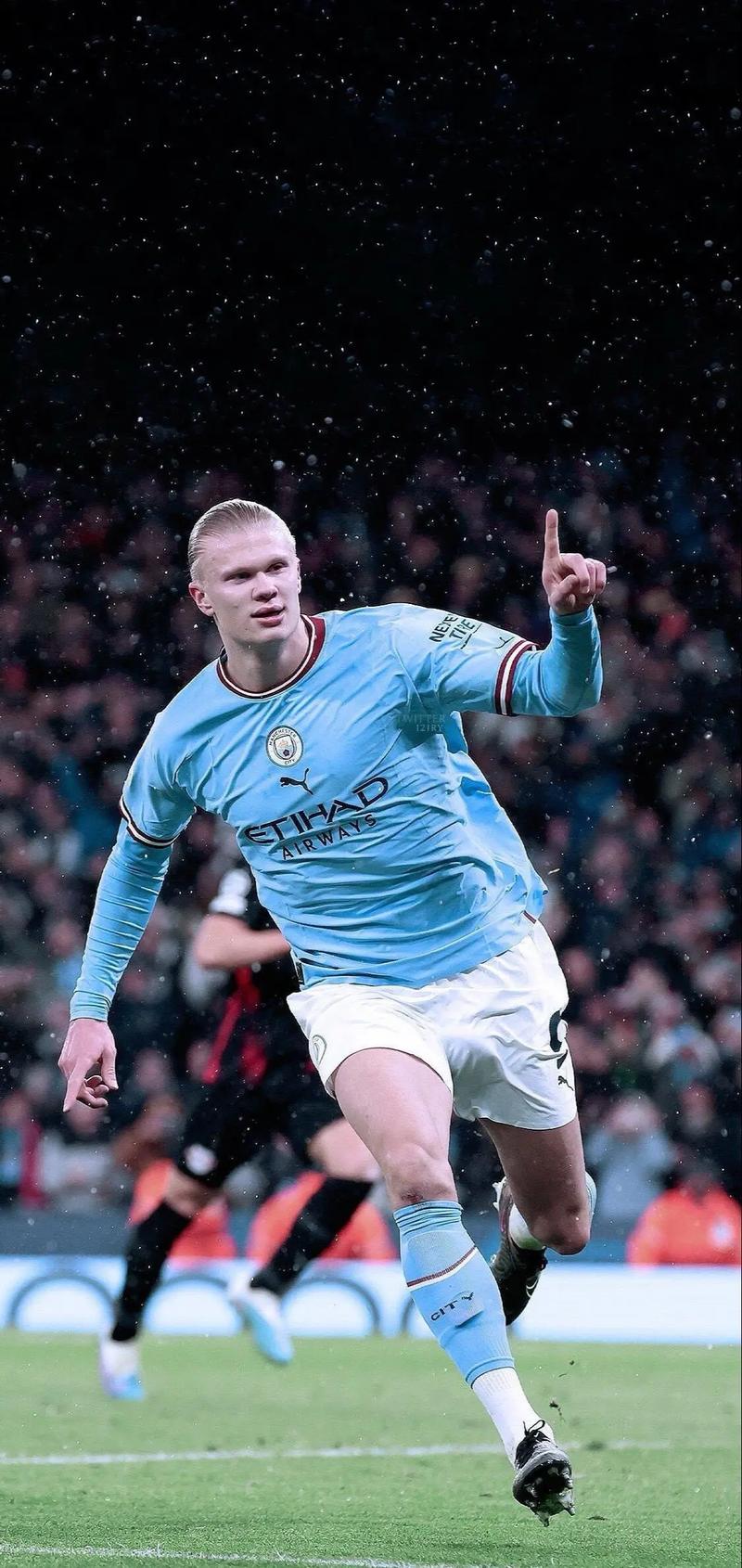 2换1！首笔交易达成！老鹰亏本也要甩卖当家球星，奇才人傻钱多