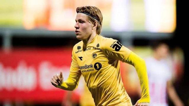 连克北京上海，国内球员得分榜前五占俩，贺希宁王浩然太猛了