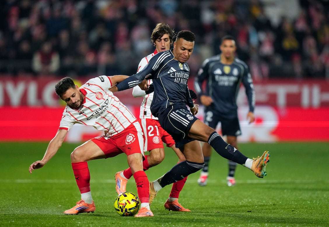 [中超]米内罗两传一射 上海申花力克河南俱乐部