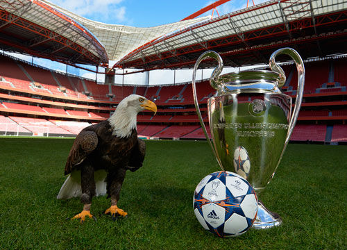 [中超]克雷桑任意球造良机 卡扎伊什维利劲射破门